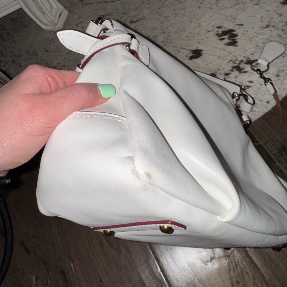 Dooney & Bourke Florentine Leather Teagan Shoulder Bag - Picture 4 of 10